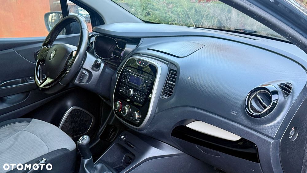 Renault Captur - 16