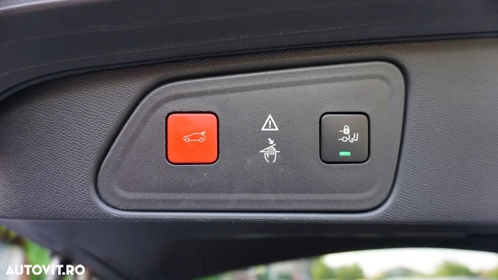 Peugeot 3008 BlueHDi 180 Stop & Start EAT8 GT - 24