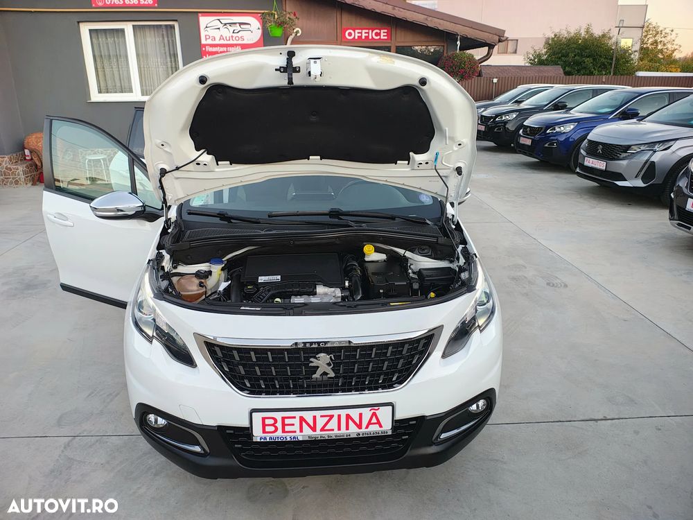 Peugeot 2008 PureTech 130 GPF Stop&Start Signature - 18