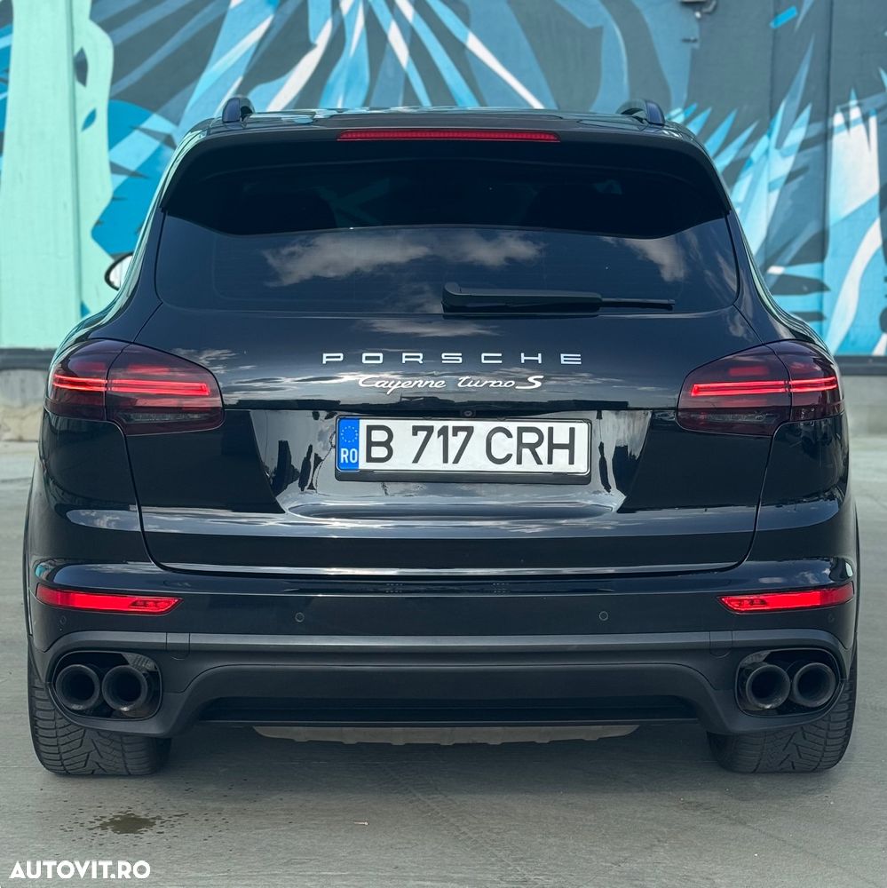 Porsche Cayenne - 5