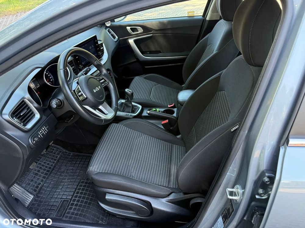 Kia Ceed 1.5 T-GDI L - 10