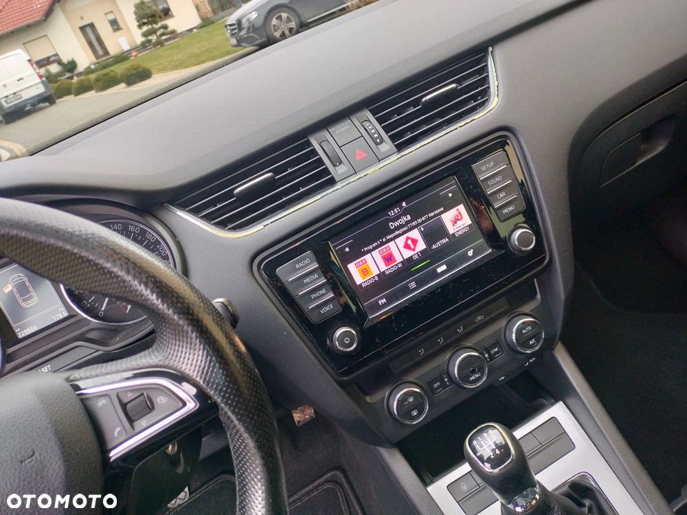 Skoda Octavia 1.6 TDI (Green tec) Active - 7