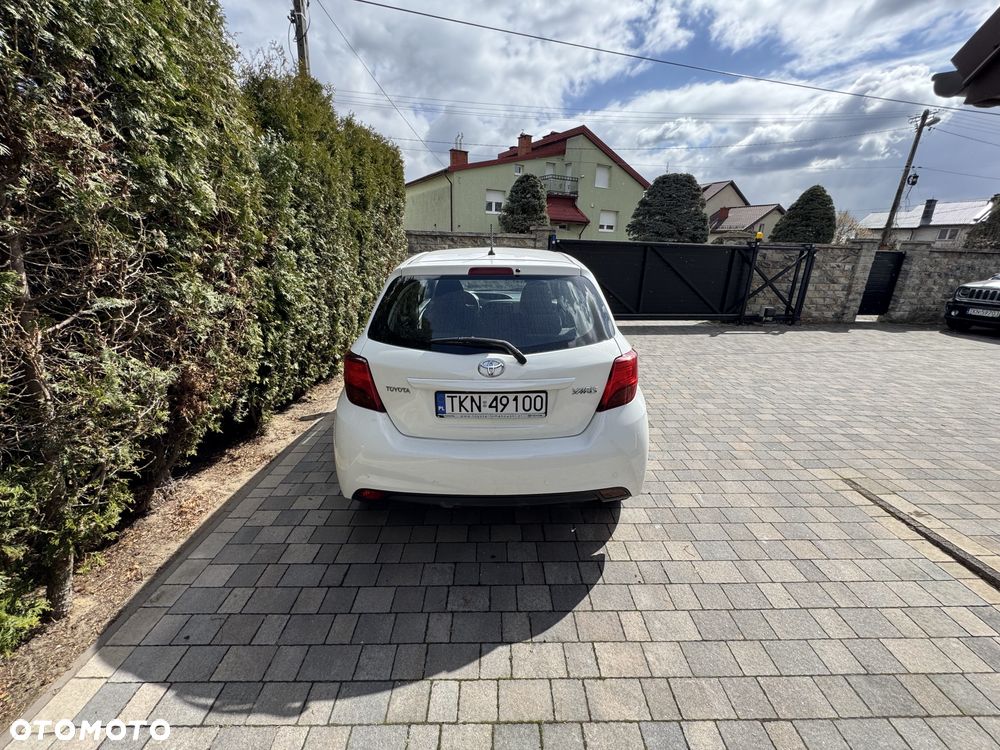 Toyota Yaris 1.33 Active EU6 - 6