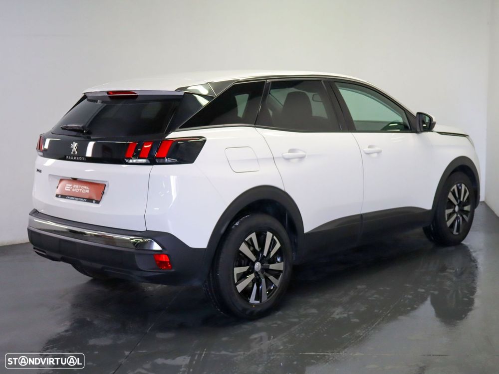 Peugeot 3008 1.2 PureTech Allure EAT8 - 4