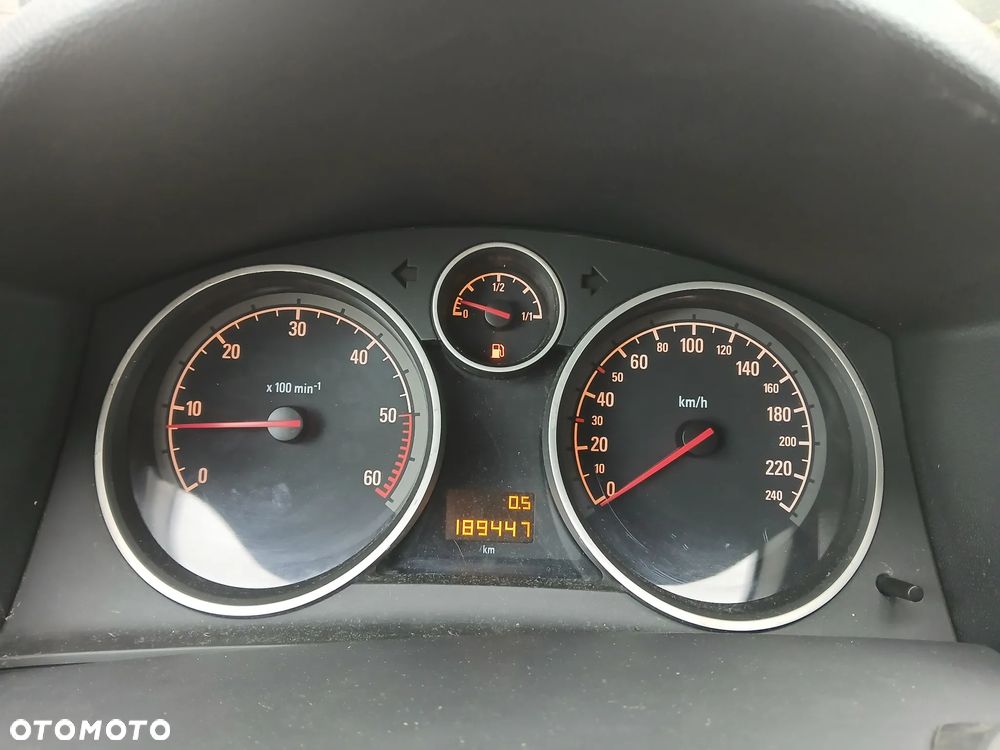 Opel Astra - 5