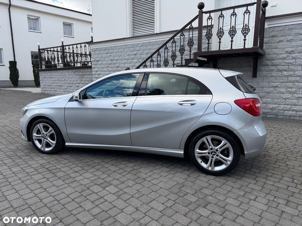 Mercedes-Benz Klasa A 180 (BlueEFFICIENCY) - 16