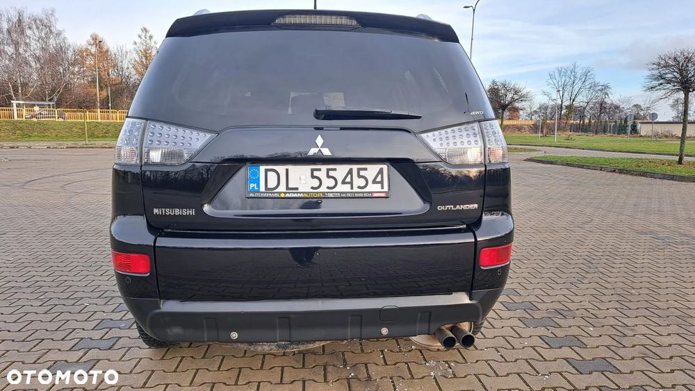 Mitsubishi Outlander 2.0 DID Instyle - 2