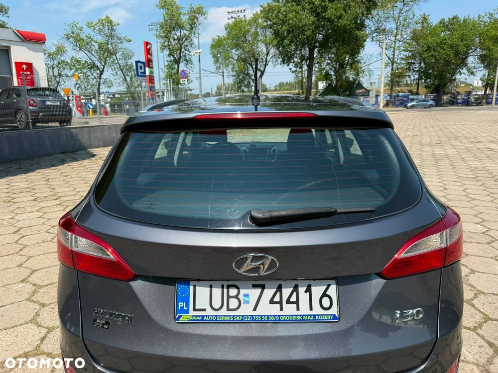 Hyundai i30 1.6 D Classic + - 2