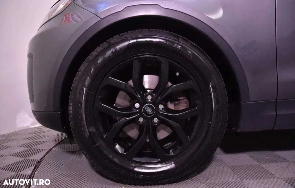 Land Rover Discovery 3.0 L TD6 HSE - 5