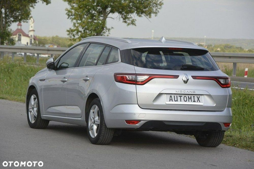 Renault Megane 1.5 dCi Zen - 6