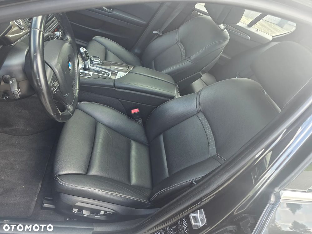 BMW Seria 5 525d xDrive Modern Line - 14