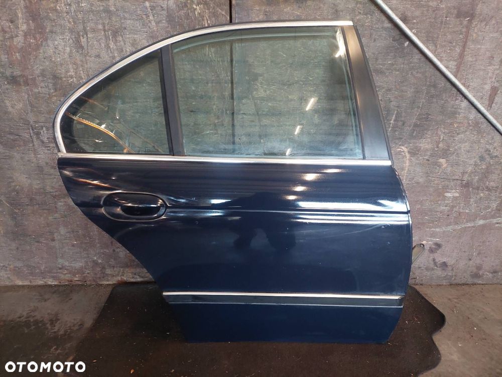 DRZWI KOMPLETNE PRAWY TYŁ BMW E39 SEDAN 263/5 - 1