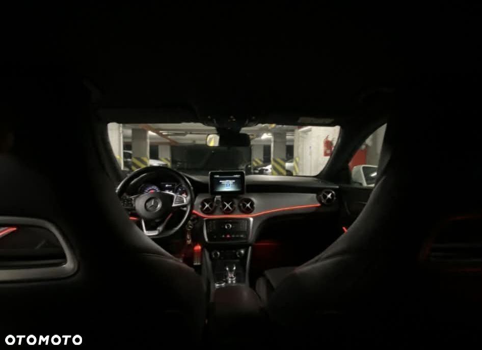 Mercedes-Benz CLA AMG 45 4Matic AMG Speedshift DCT 7G - 7