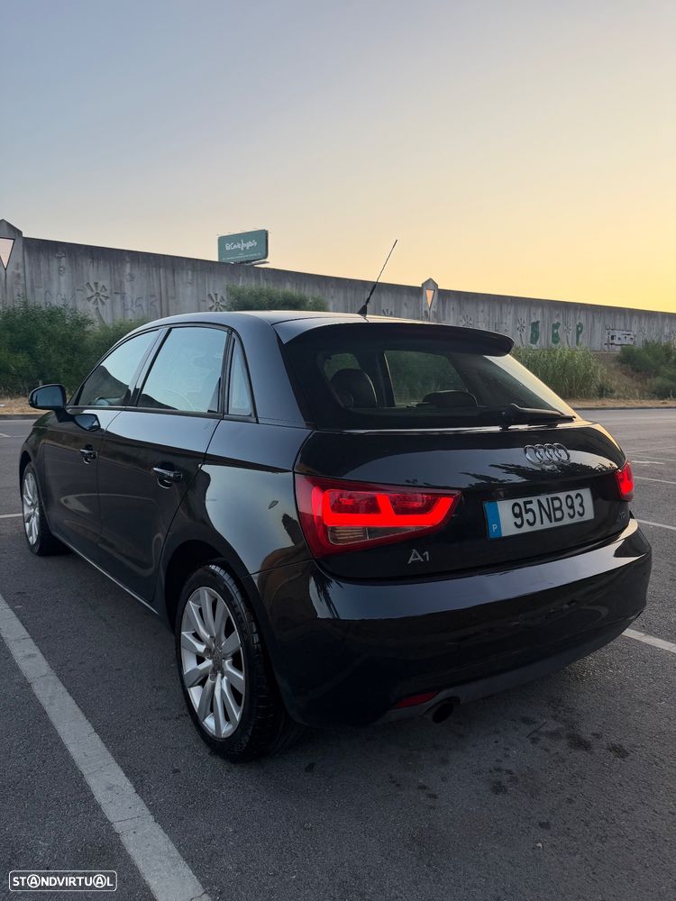 Audi A1 Sportback 1.6 TDI Sport - 4