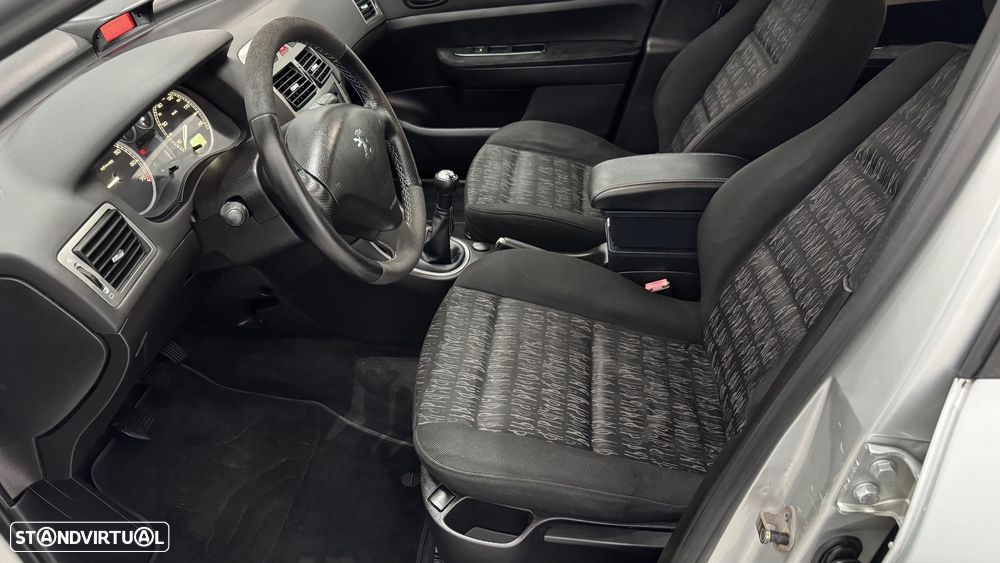 Peugeot 307 1.6 16V XS - 24