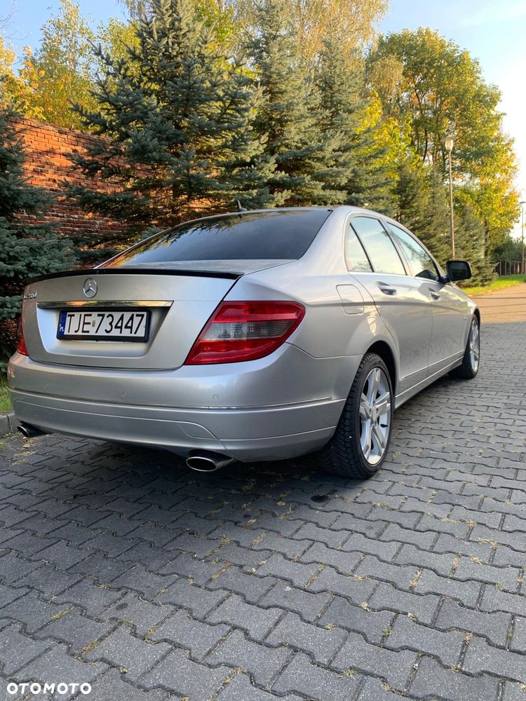 Mercedes-Benz C-Class 2007 photo 3