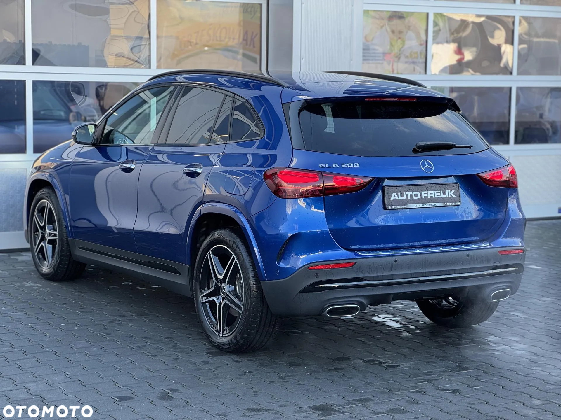 Mercedes-Benz GLA 200 AMG Line - 11