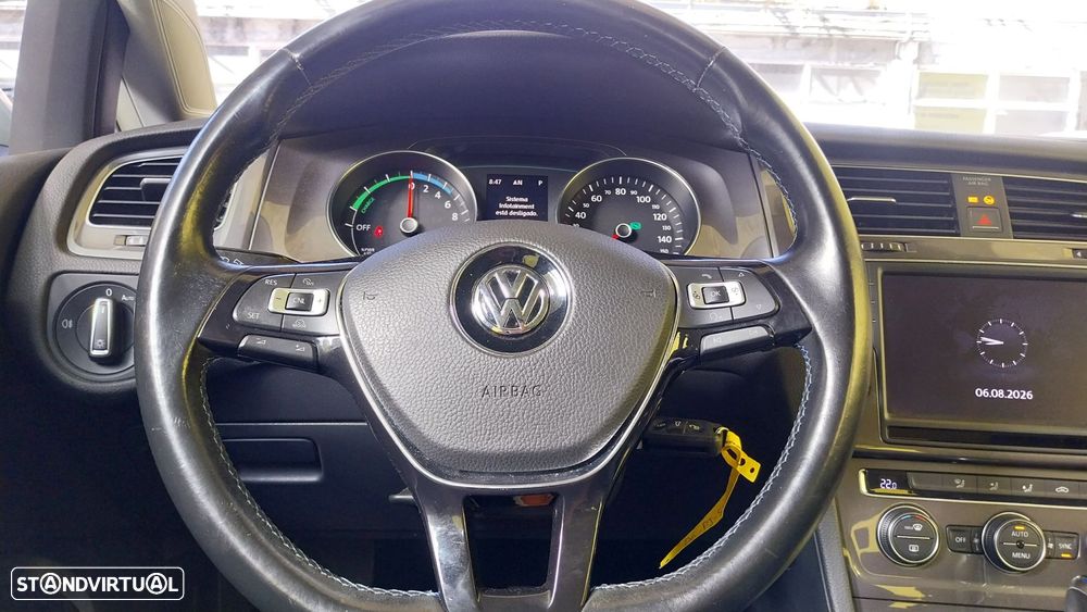 VW e-Golf AC/DC - 7