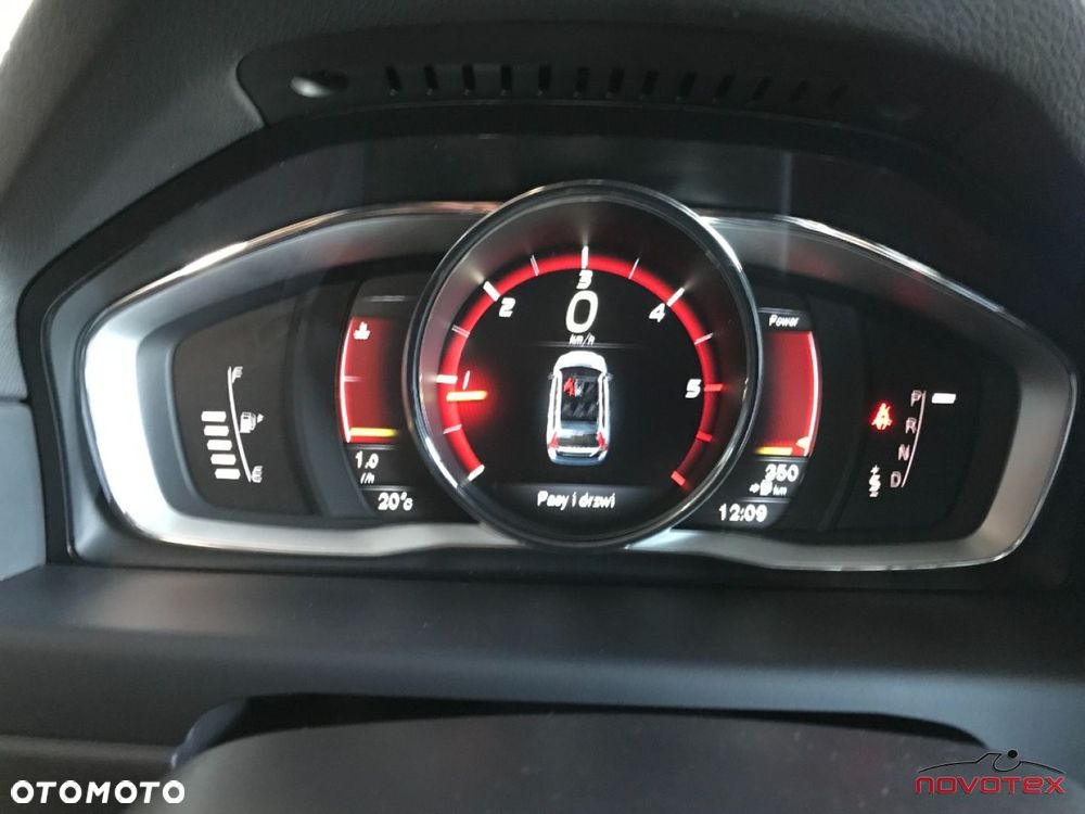 Volvo XC 70 D4 Geartronic Summum - 15