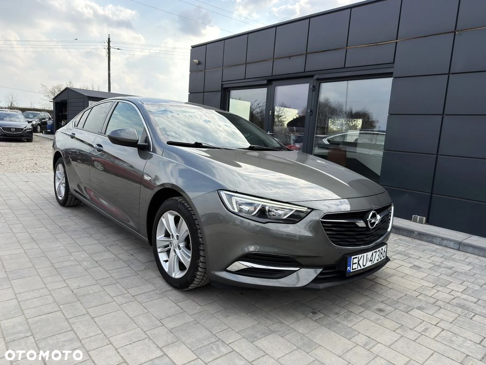 Opel Insignia 1.5 T Exclusive S&S - 15