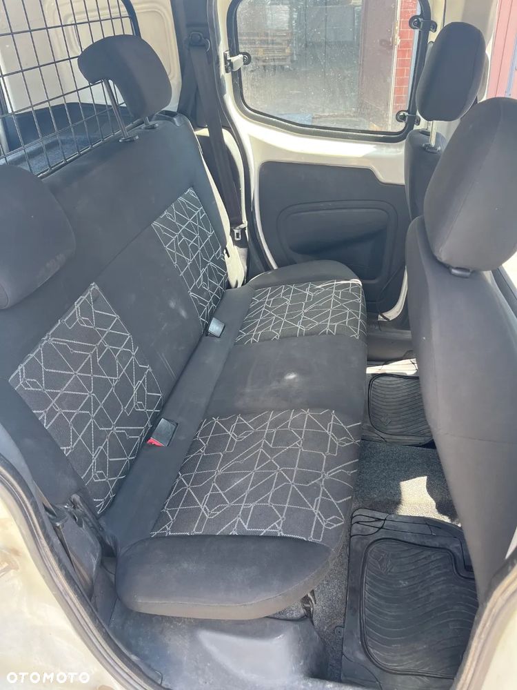 Fiat Fiorino Kombi Elegant - 14