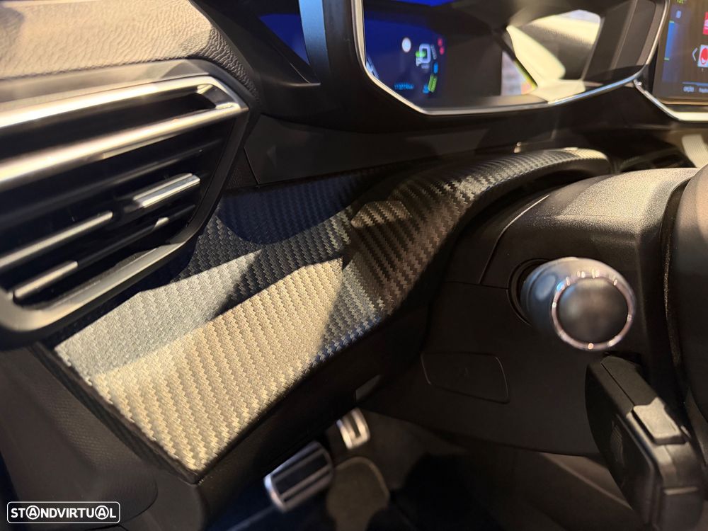 Peugeot e-2008 GT Pack - 22