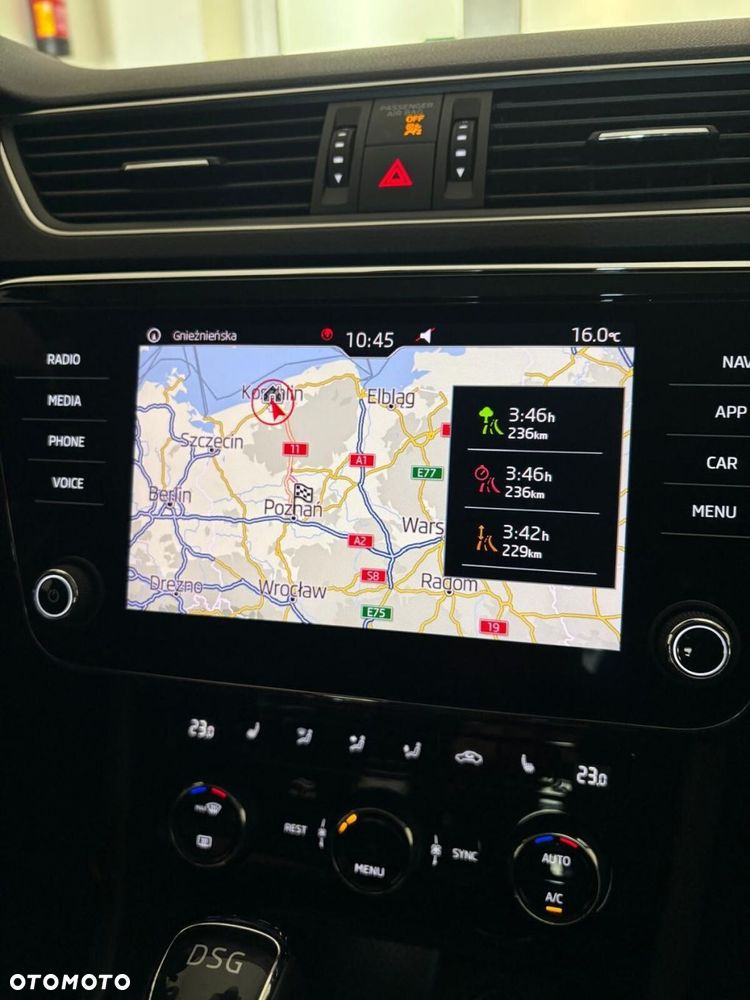 Skoda Superb 2.0 TSI Style DSG - 23