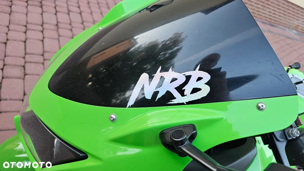 Kawasaki Ninja 250R - 18