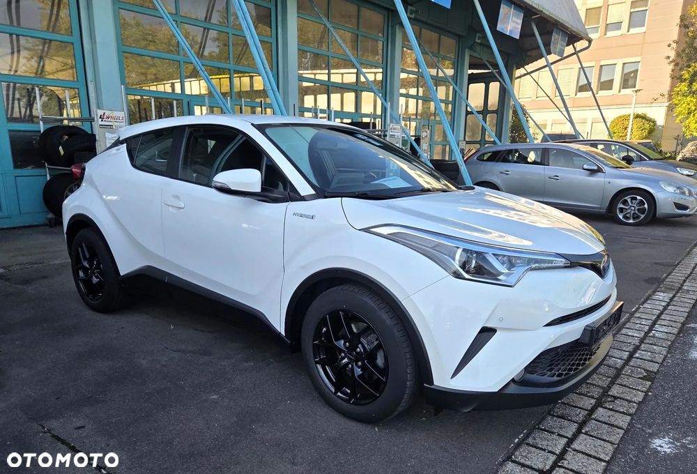 Toyota C-HR 1.8 Hybrid Prestige - 4