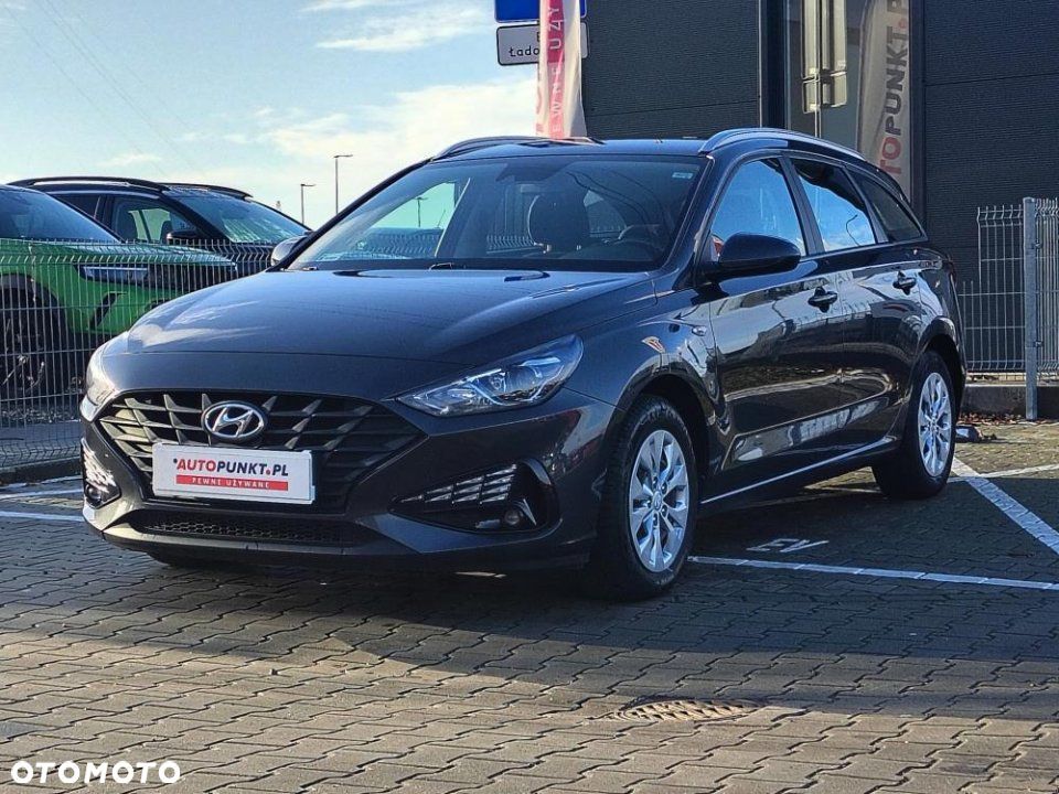 Hyundai i30 1.5 DPI Classic + - 3