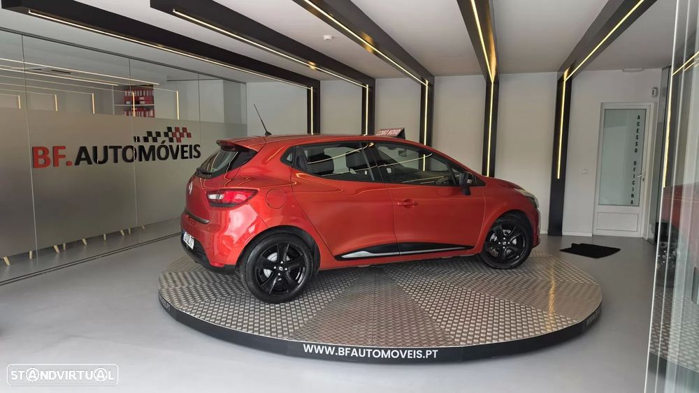 Renault Clio 1.5 dCi Confort - 8