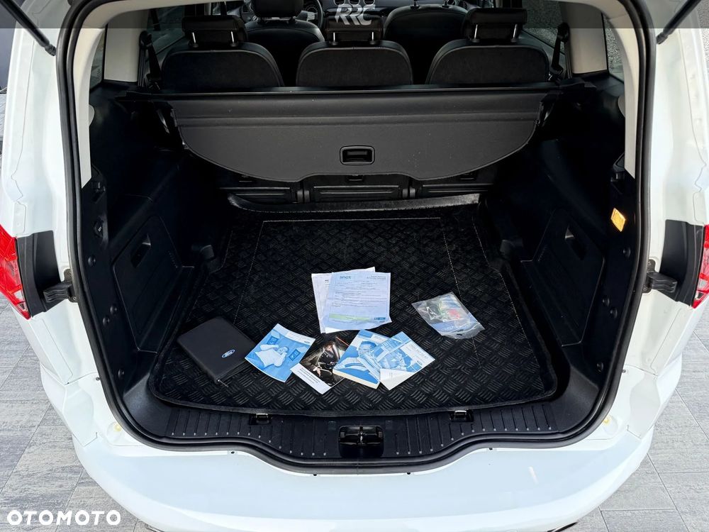 Ford S-Max 2.2 TDCi DPF Titanium - 30