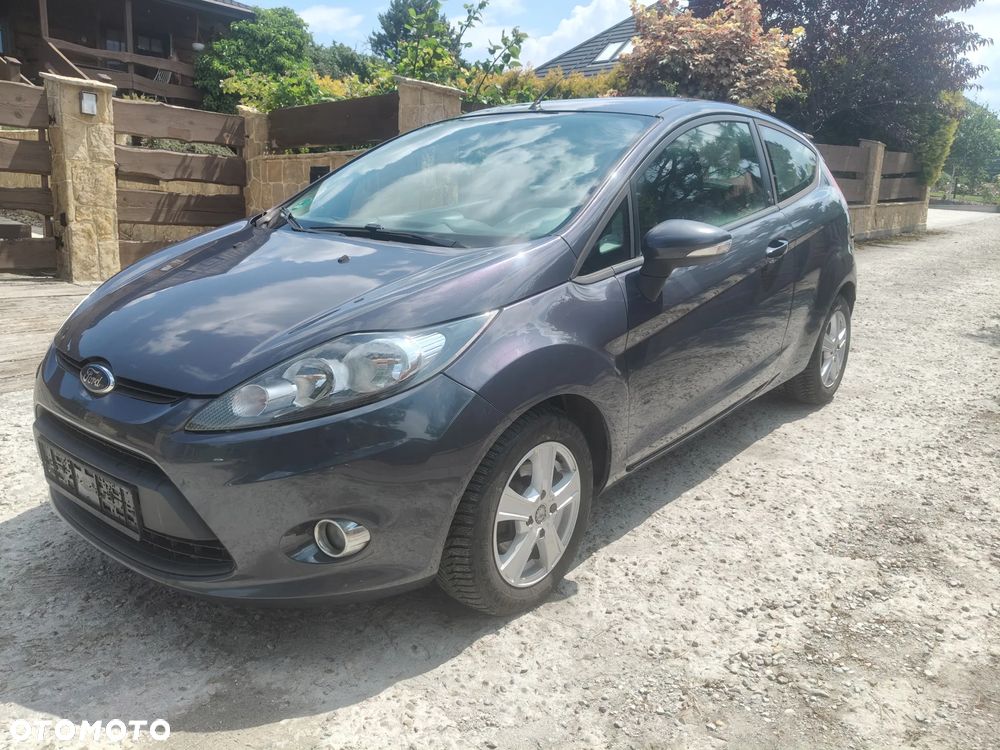 Ford Fiesta 1.25 Champions Edition - 1