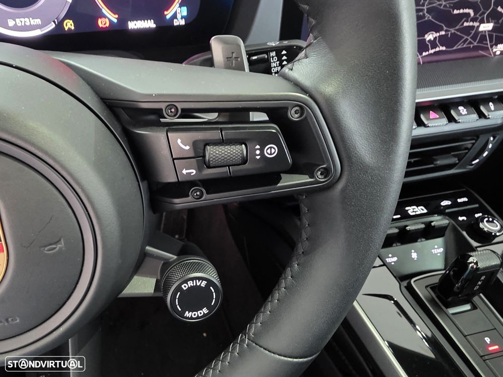 Porsche 911 (992) Carrera - 31