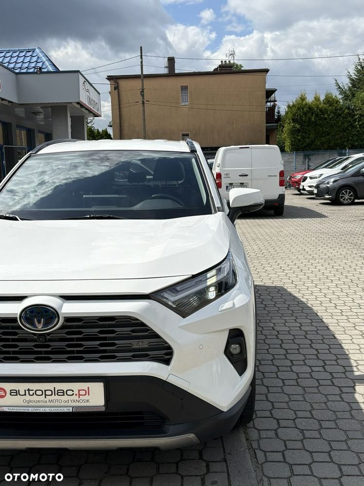 Toyota RAV4 - 10