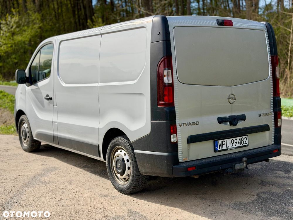 Opel Vivaro - 4