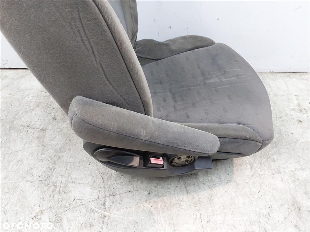 Fotel Przedni lewY KIEROWCY  Peugeot 807 2002–2014 - 5