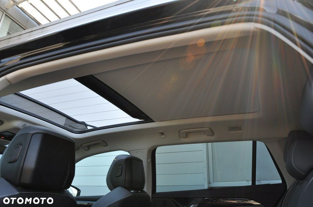 Volkswagen Passat Variant 1.5 TSI ACT mHEV Elegance DSG - 31