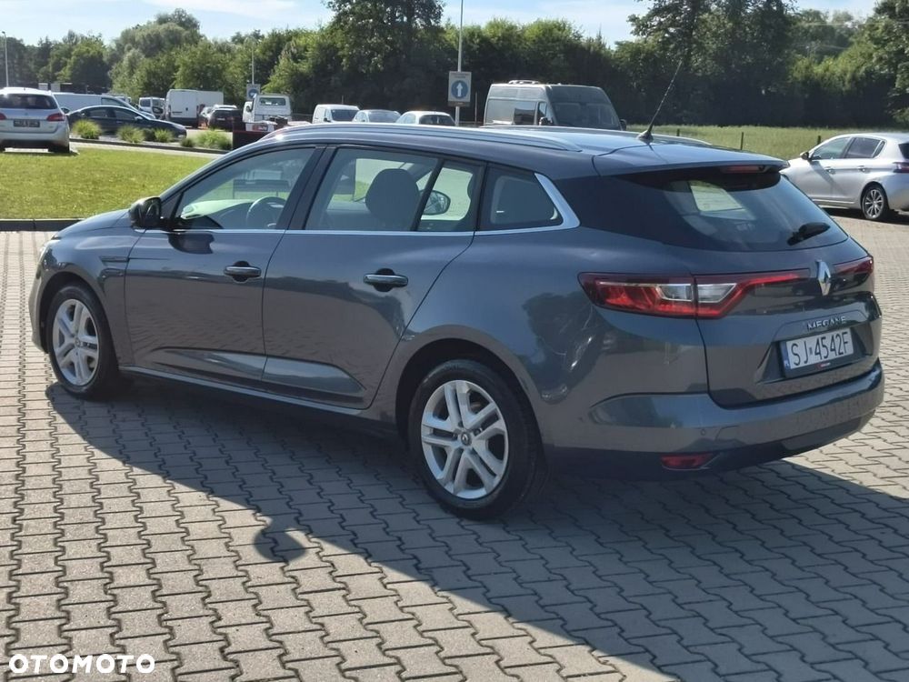 Renault Megane - 5