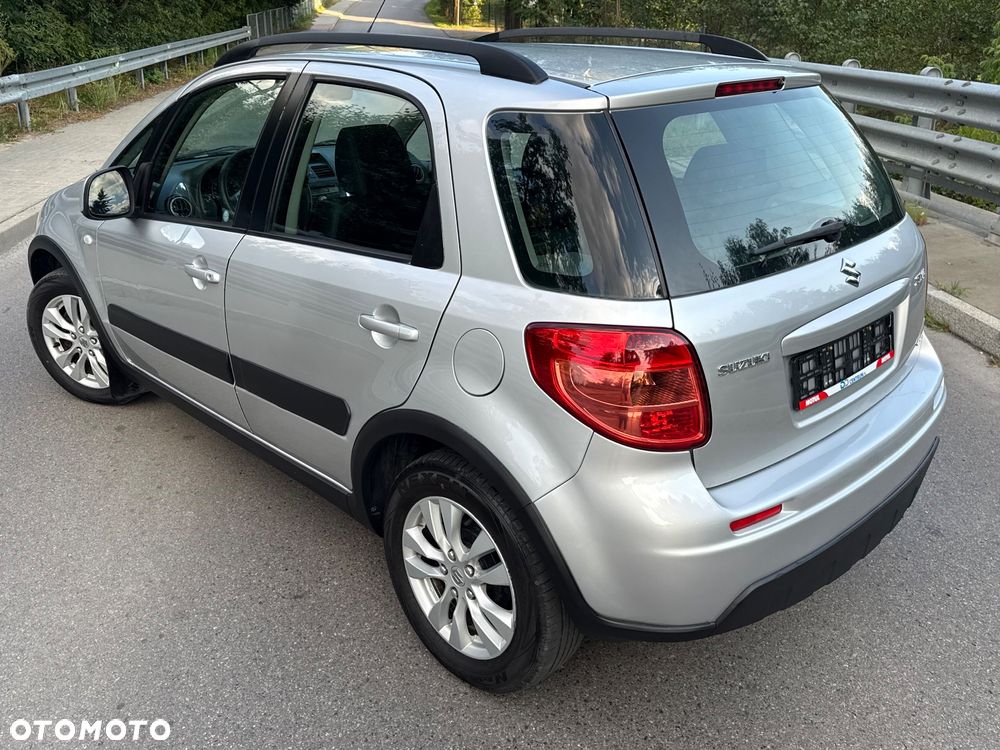 Suzuki SX4 ver-1-6-comfort-4wd - 7