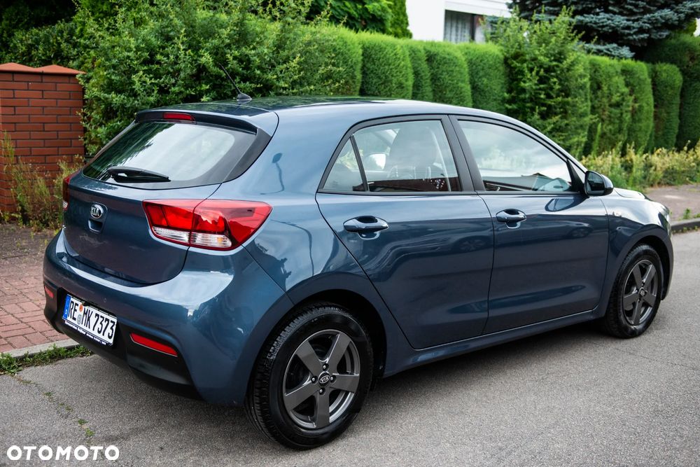 Kia Rio 1.2 Edition 7 - 5