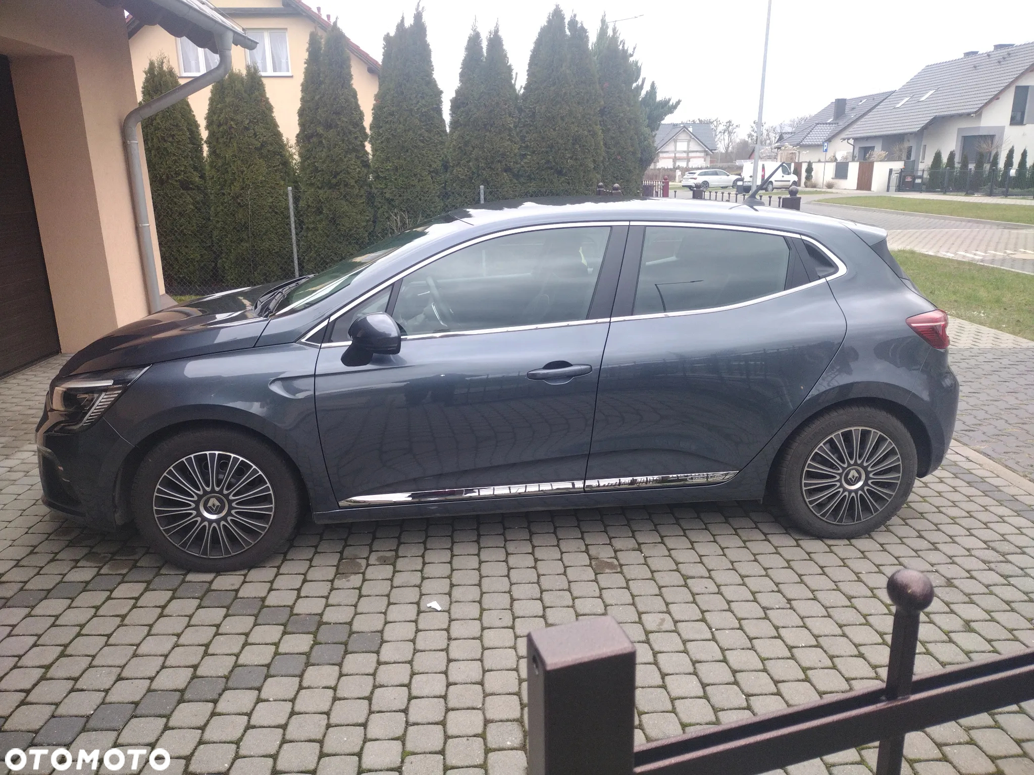 Renault Clio 1.0 TCe Intens - 8