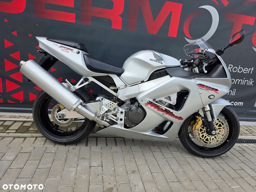 Honda CBR - 4