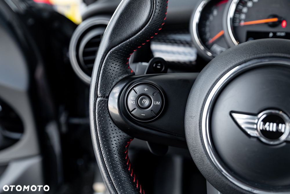 MINI Cooper S Sport-Aut - 26