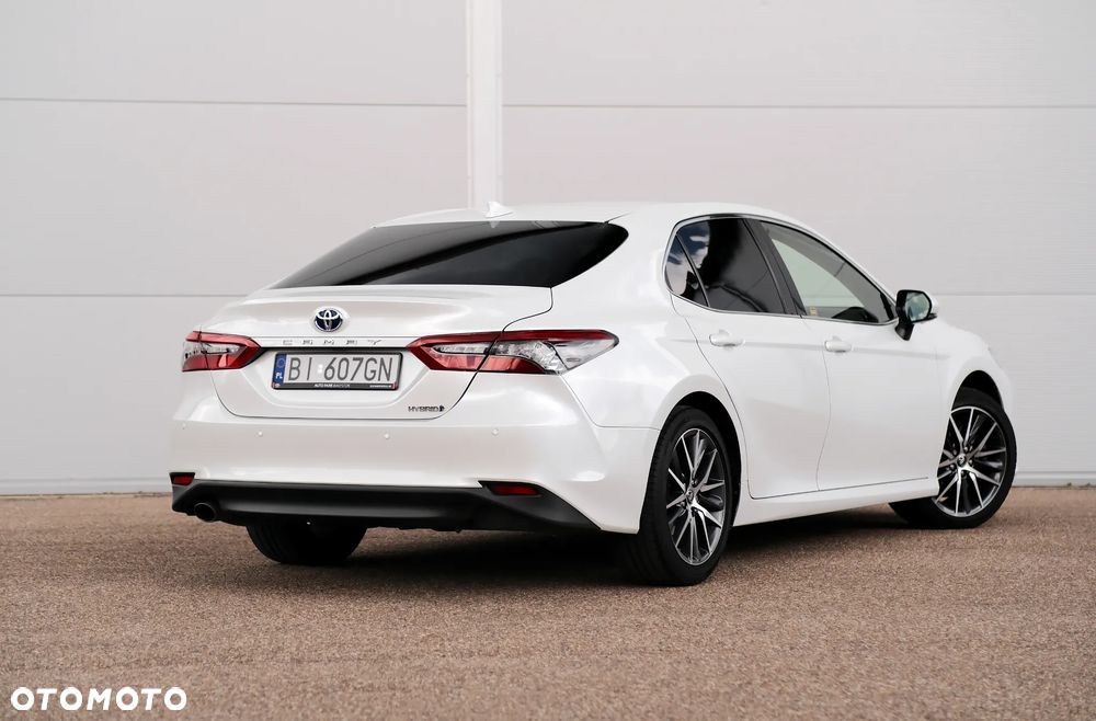 Toyota Camry 2.5 Hybrid Executive CVT - 4