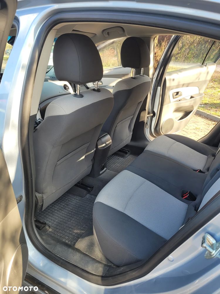 Chevrolet Cruze 2.0 VDCi LS - 13
