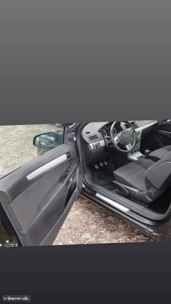 Opel Astra GTC 1.3 CDTI - 5