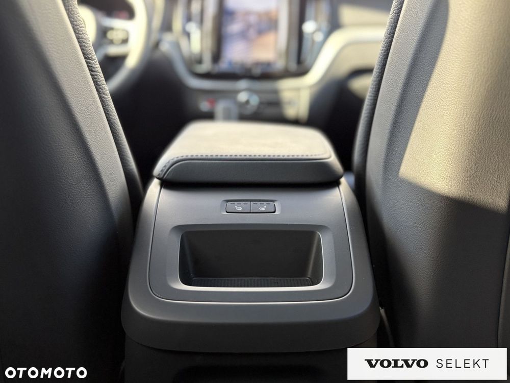 Volvo XC 60 - 22