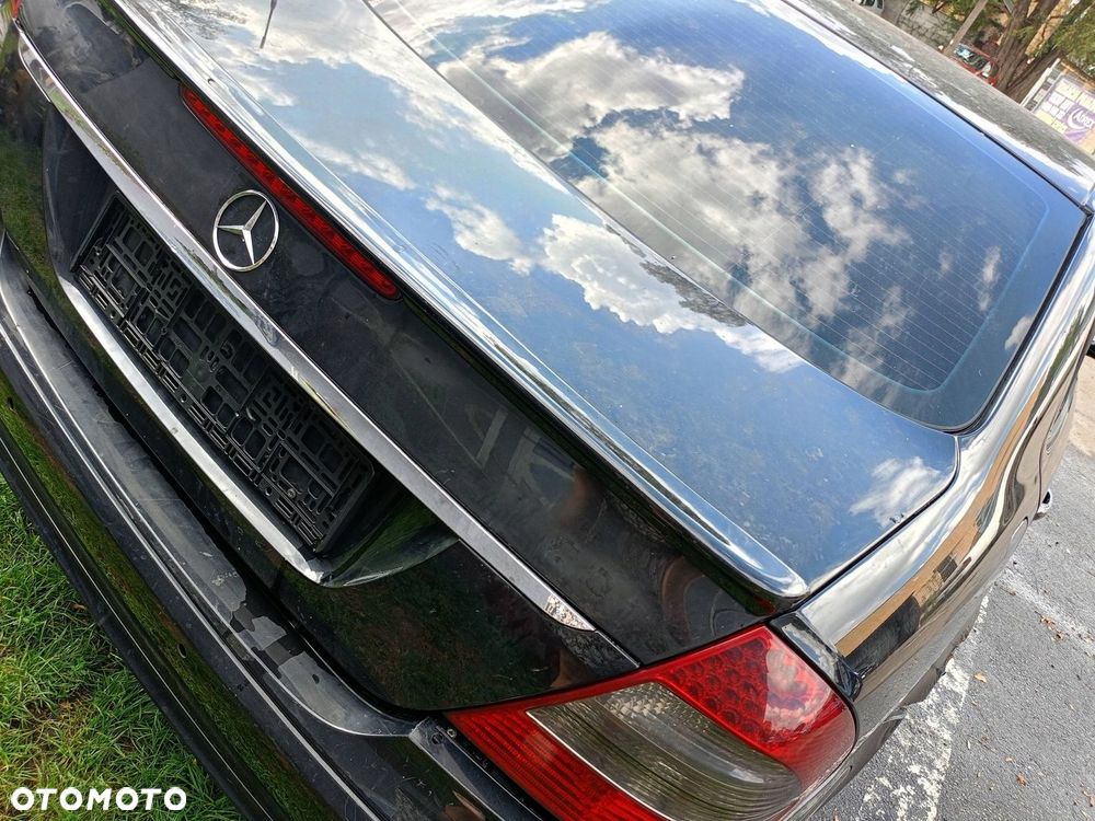 Klapa bagażnika Mercedes E W211 kolor 197 - 3