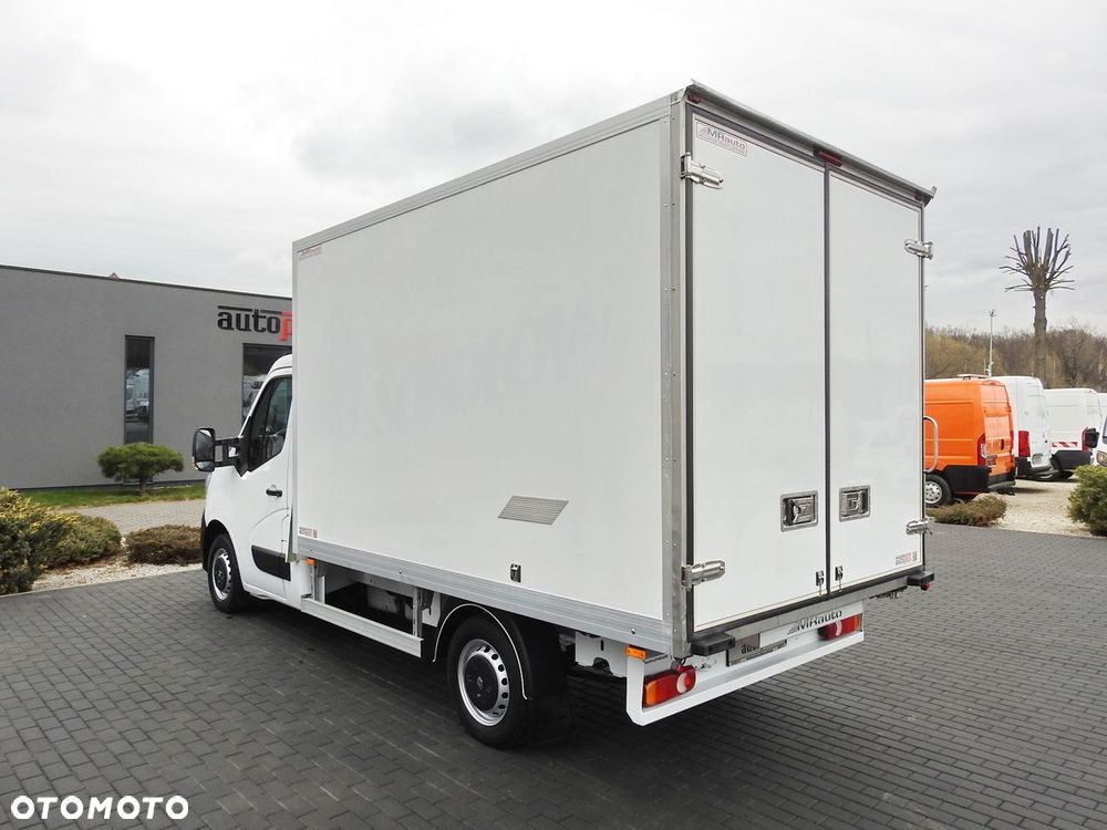 Renault MASTER  CHŁODNIA KONTENER 0*C LEDY KLIMATYZACJA  145KM - 11